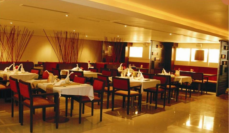 Hotel Ashoka Klassic Haidarábád Kültér fotó